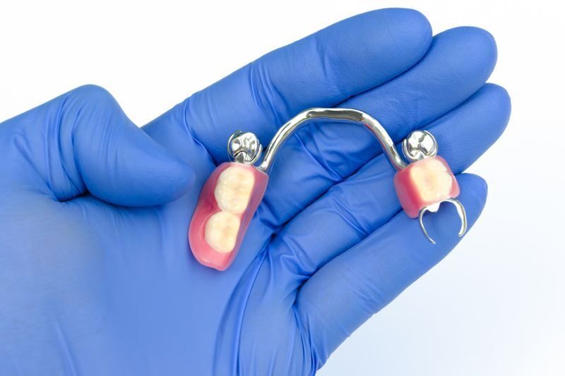 несъемное протезирование зубов